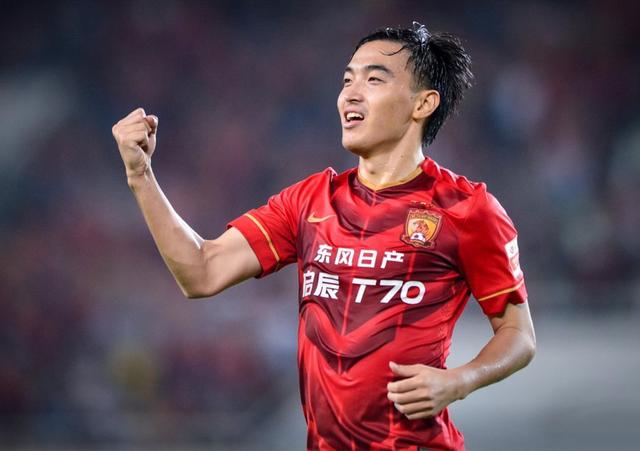 包含荷甲集结日走向成谜，浙江稠州止住颓势，震撼外界，资深球员宣示担当的词条-爱游戏体育入口